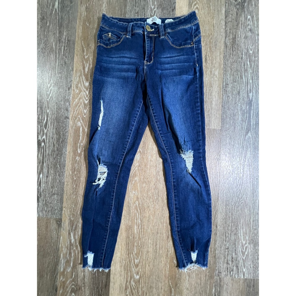 YMI Skinny Jeans Womens 7/28 Dark Wash Distressed Frayed Hem Wanna Betta Butt